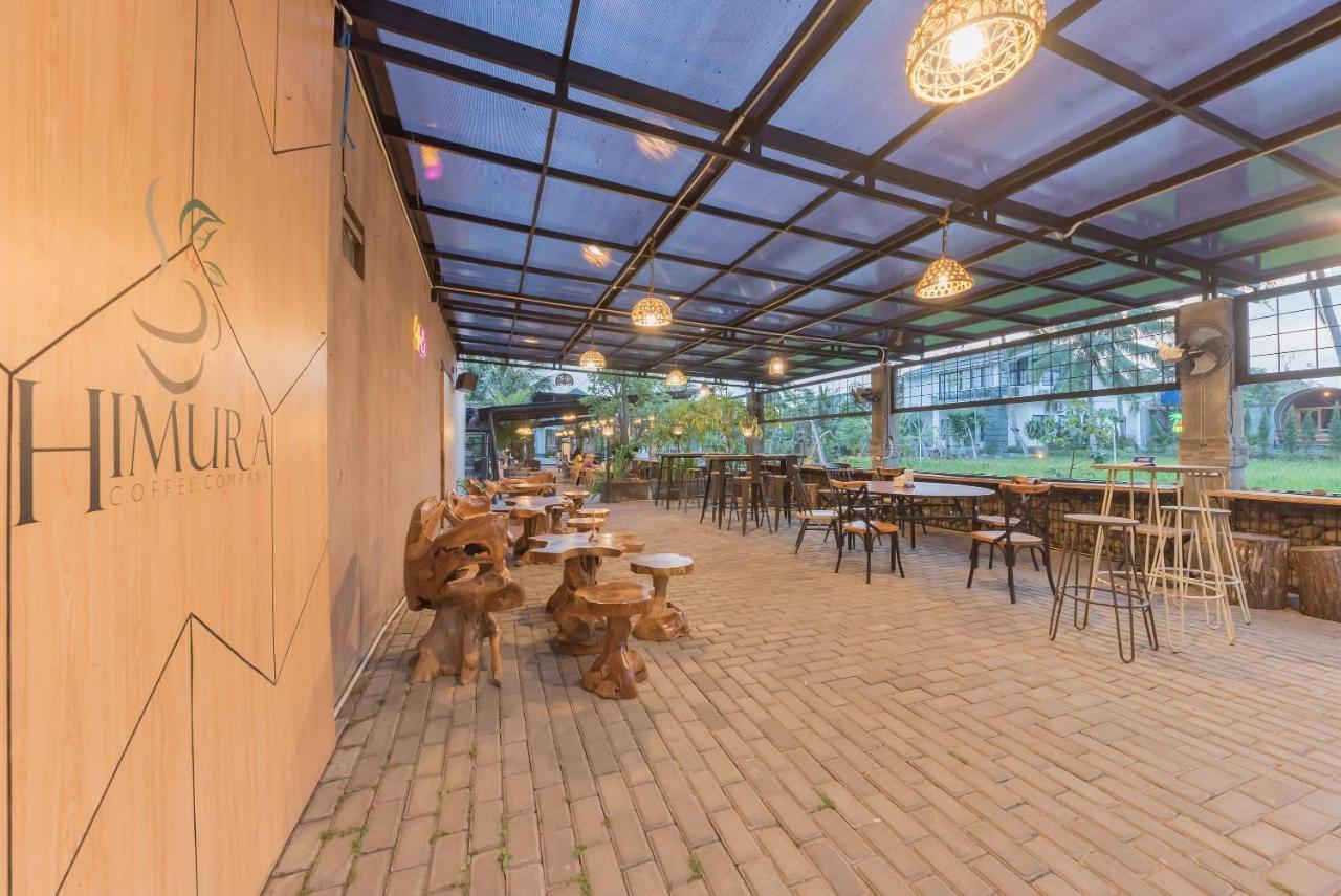 Urbanview Hotel Khayrizsan Tasikmalaya By Reddoorz Bagian luar foto